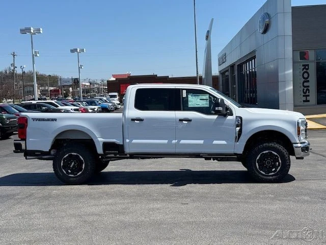 2025 Ford Super Duty 5th Gen - Image 6 of 12