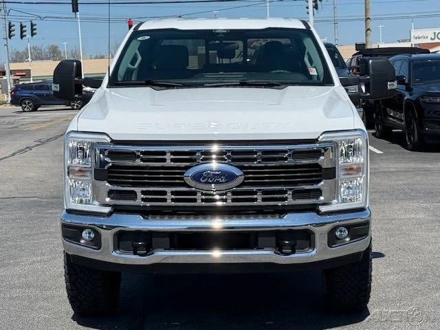 2025 Ford Super Duty 5th Gen - Image 8 of 12