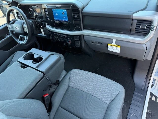2025 Ford Super Duty 5th Gen - Image 14 of 21