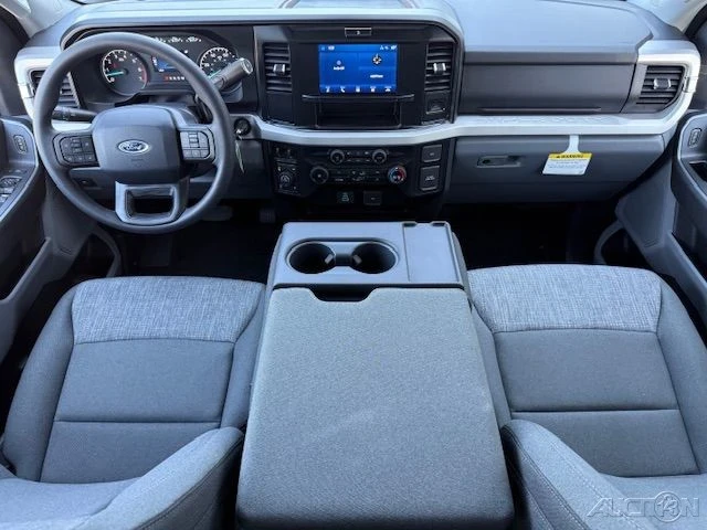 2025 Ford Super Duty 5th Gen - Image 16 of 21