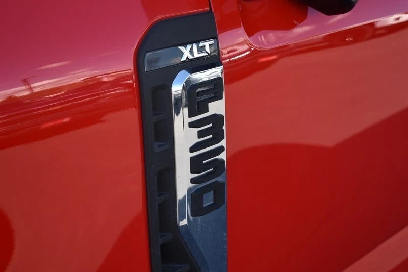 2025 Ford Super Duty 5th Gen - Image 10 of 21