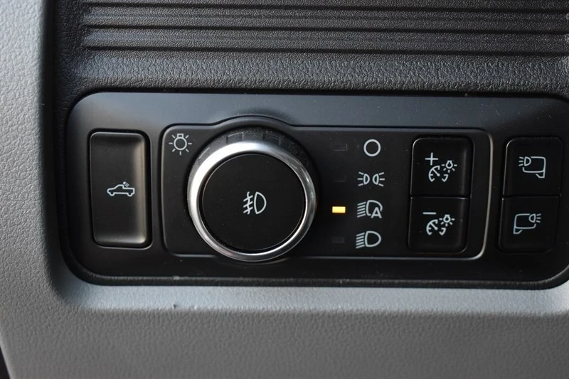 2025 Ford Super Duty 5th Gen - Image 20 of 21
