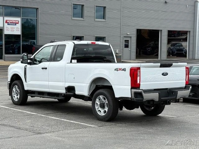 2025 Ford Super Duty 5th Gen - Image 3 of 12