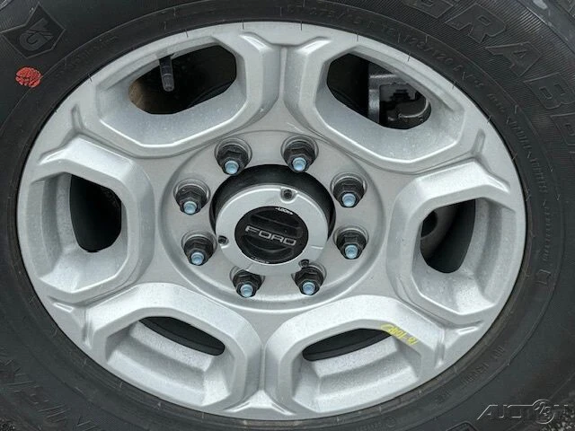 2025 Ford Super Duty 5th Gen - Image 11 of 12