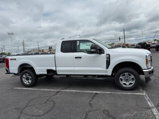 2025 Ford Super Duty 5th Gen - Image 7 of 21