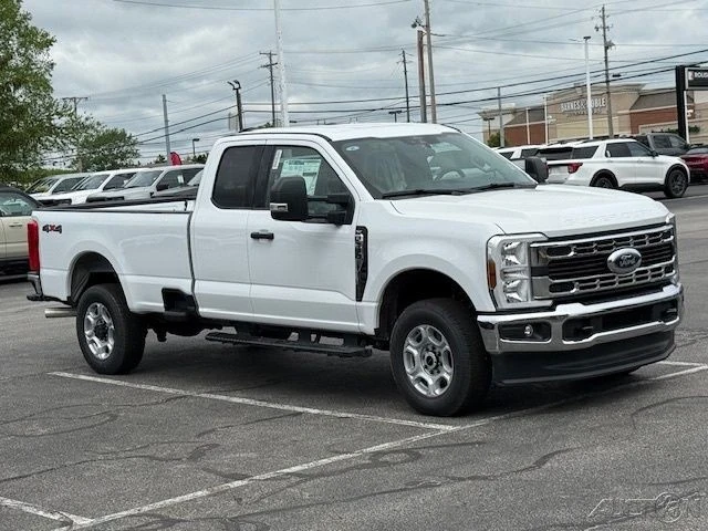 2025 Ford Super Duty 5th Gen - Image 9 of 21