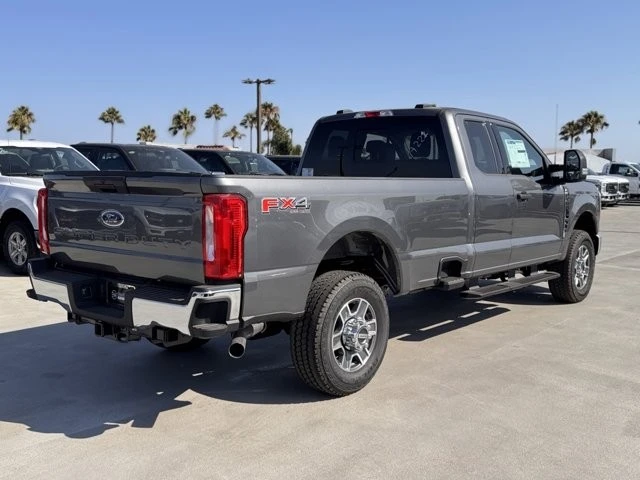 2025 Ford Super Duty 5th Gen - Image 11 of 12