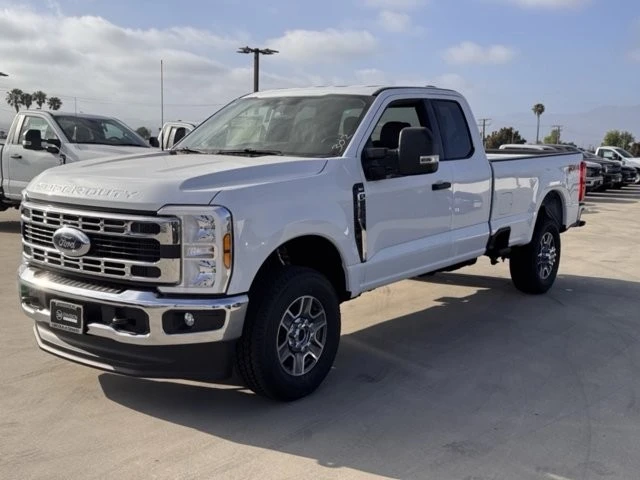 2025 Ford Super Duty 5th Gen - Image 7 of 12