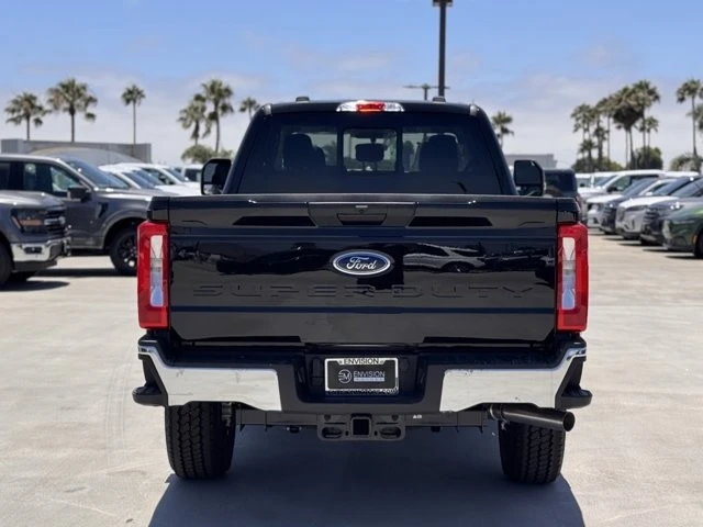 2025 Ford Super Duty 5th Gen - Image 11 of 12