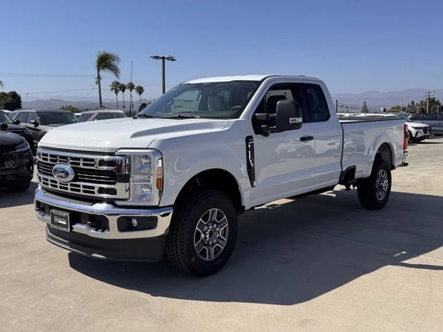 2025 Ford Super Duty 5th Gen - Image 7 of 12