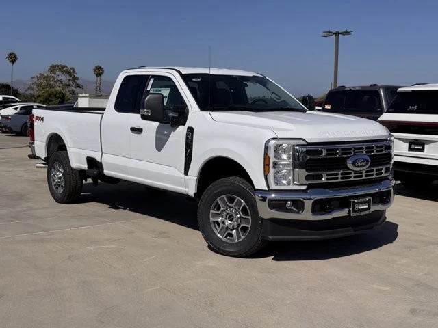2025 Ford Super Duty 5th Gen - Image 2 of 12