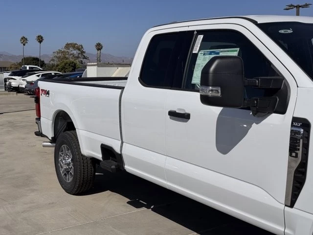 2025 Ford Super Duty 5th Gen - Image 5 of 12