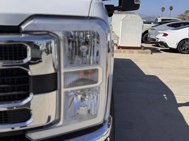 2025 Ford Super Duty 5th Gen - Image 8 of 12