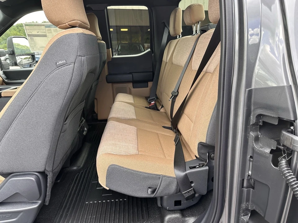 2025 Ford Super Duty 5th Gen - Image 12 of 21