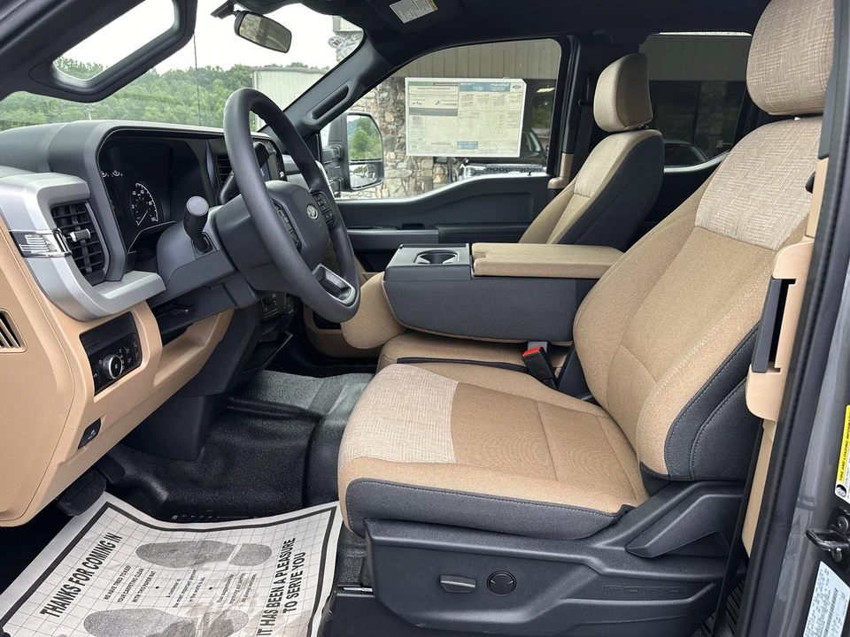 2025 Ford Super Duty 5th Gen - Image 10 of 21
