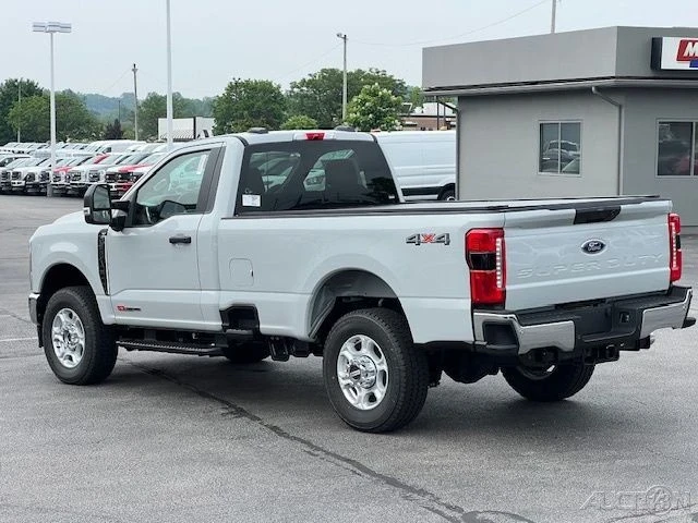 2025 Ford Super Duty 5th Gen - Image 3 of 12