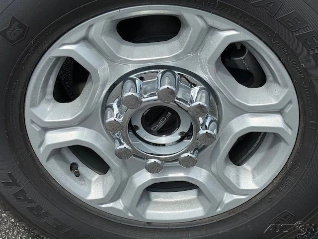 2025 Ford Super Duty 5th Gen - Image 11 of 12