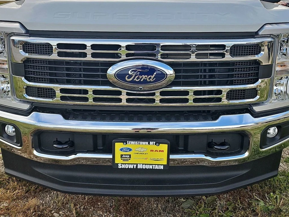 2025 Ford Super Duty 5th Gen - Image 20 of 21