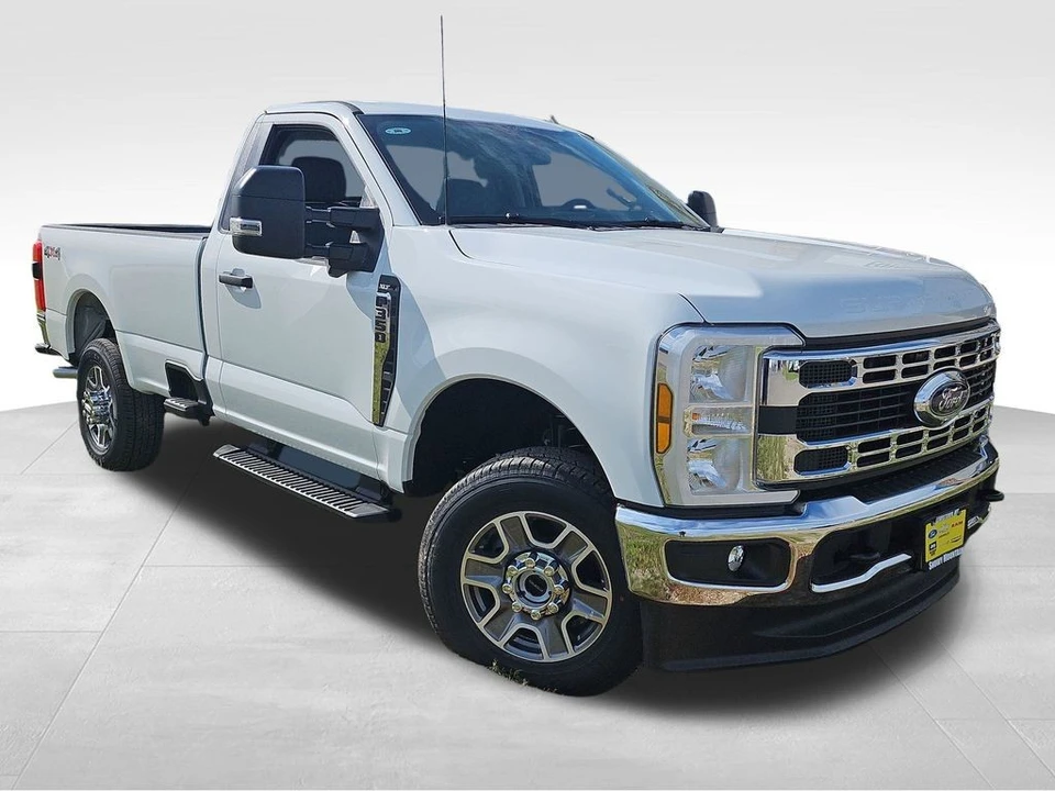 2025 Ford Super Duty 5th Gen - Image 11 of 21