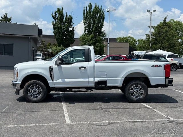 2025 Ford Super Duty 5th Gen - Image 2 of 12
