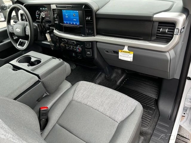 2025 Ford Super Duty 5th Gen - Image 15 of 21