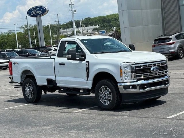 2025 Ford Super Duty 5th Gen - Image 9 of 12