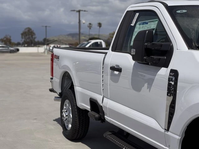 2025 Ford Super Duty 5th Gen - Image 5 of 12