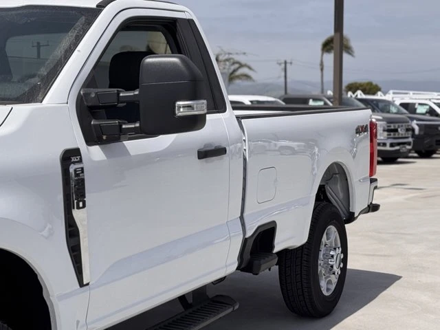2025 Ford Super Duty 5th Gen - Image 9 of 12