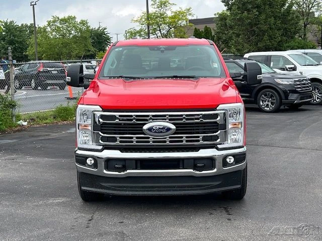 2025 Ford Super Duty 5th Gen - Image 10 of 12