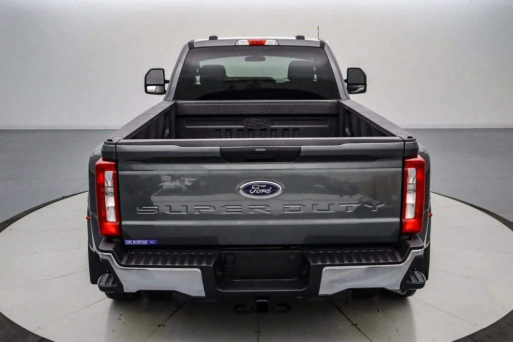 2025 Ford Super Duty 5th Gen - Image 6 of 21