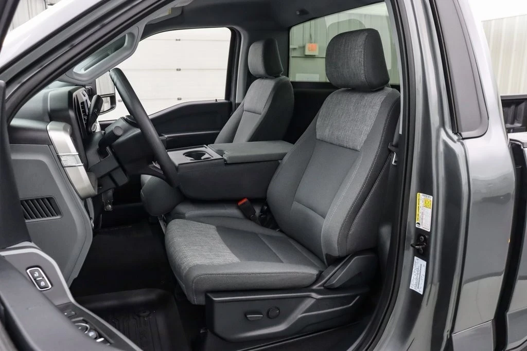 2025 Ford Super Duty 5th Gen - Image 13 of 21