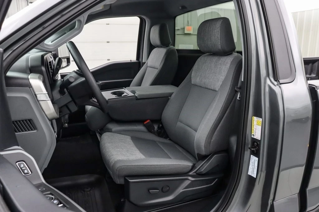 2025 Ford Super Duty 5th Gen - Image 13 of 21