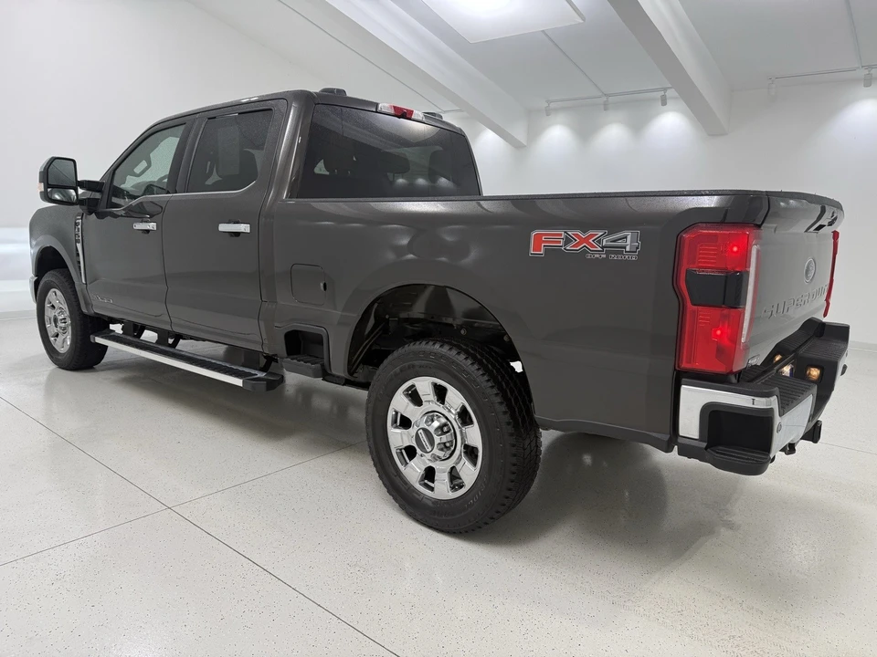 2025 Ford Super Duty 5th Gen - Image 6 of 12