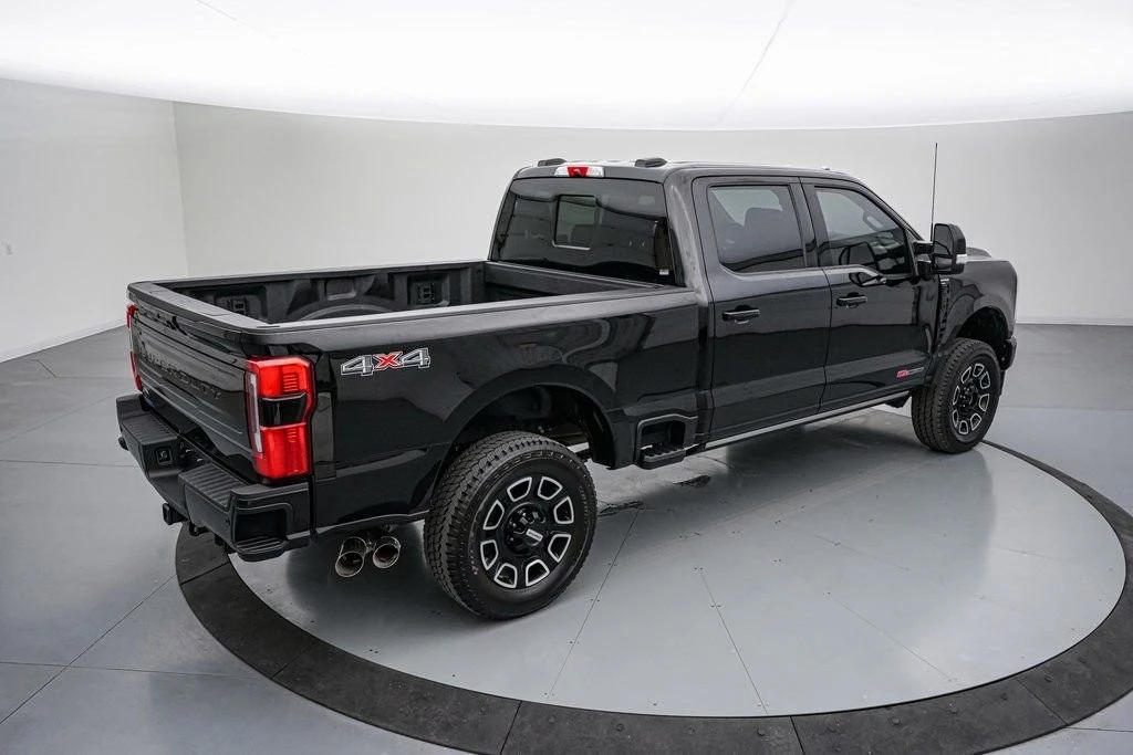 2025 Ford Super Duty 5th Gen - Image 5 of 21