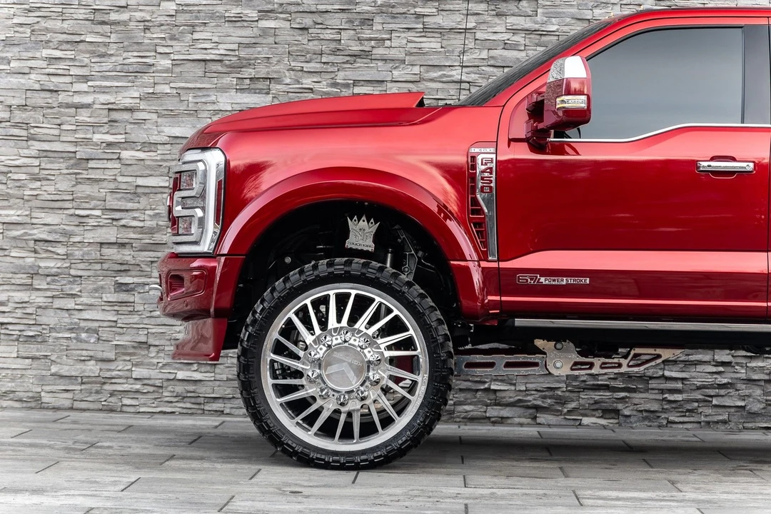 2025 Ford Super Duty 5th Gen - Image 12 of 21