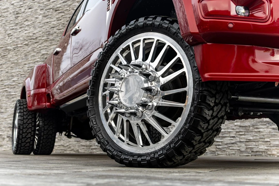 2025 Ford Super Duty 5th Gen - Image 4 of 21