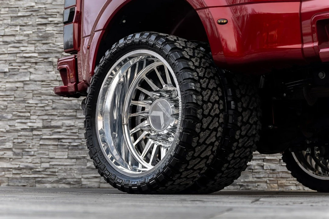 2025 Ford Super Duty 5th Gen - Image 8 of 21