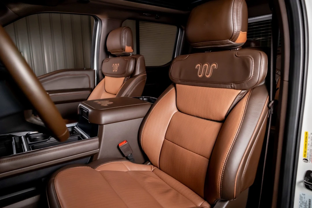 2025 Ford Super Duty 5th Gen - Image 5 of 12