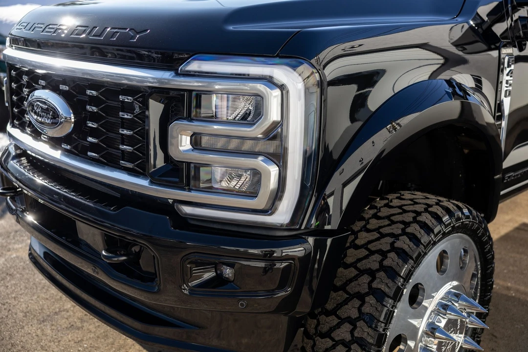 2025 Ford Super Duty 5th Gen - Image 20 of 21