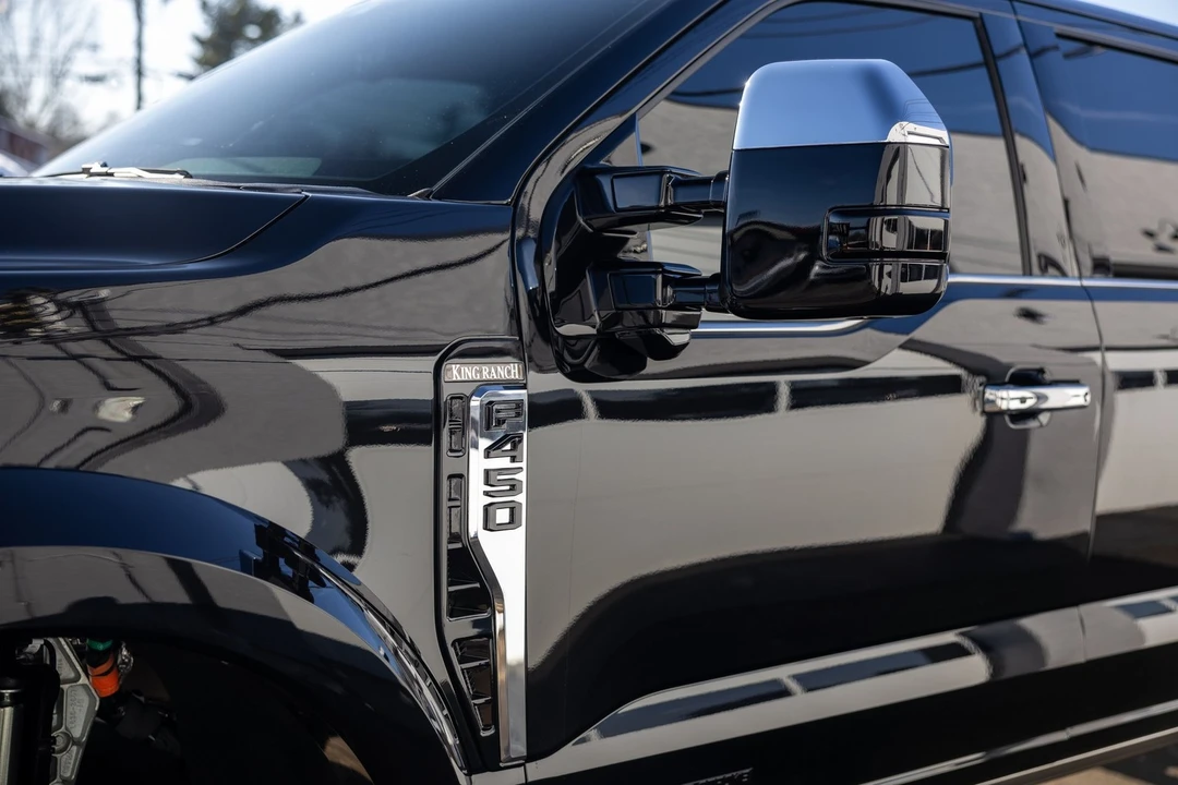 2025 Ford Super Duty 5th Gen - Image 19 of 21