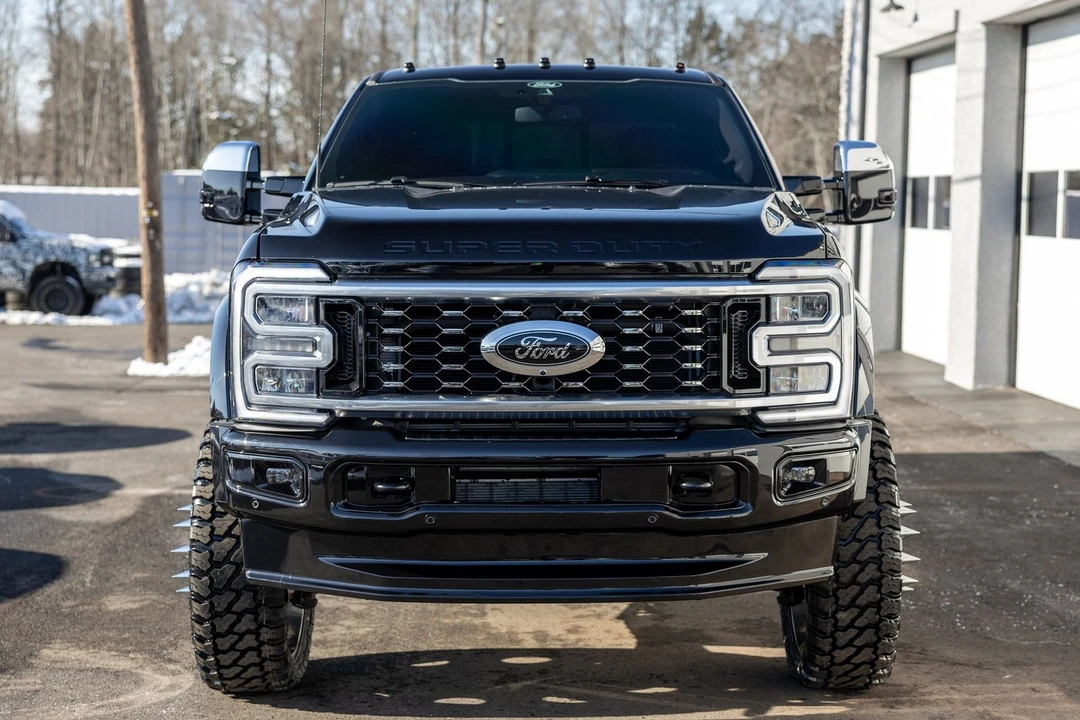 2025 Ford Super Duty 5th Gen - Image 8 of 21