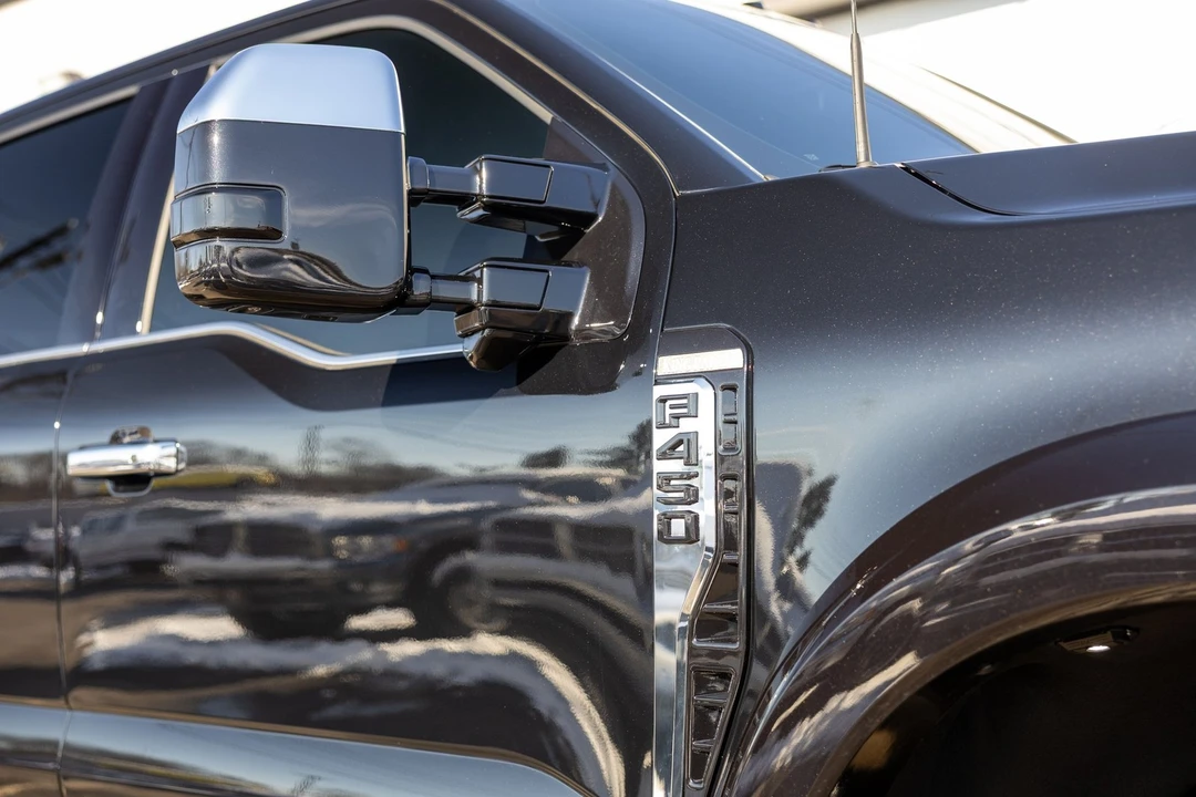 2025 Ford Super Duty 5th Gen - Image 5 of 21