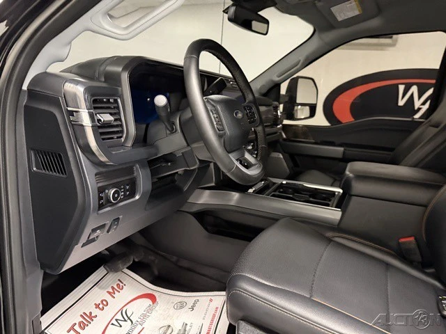 2025 Ford Super Duty 5th Gen - Image 9 of 19