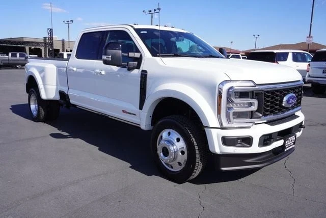 2025 Ford Super Duty 5th Gen - Image 16 of 21