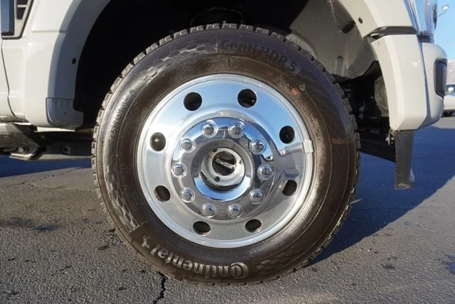 2025 Ford Super Duty 5th Gen - Image 17 of 21