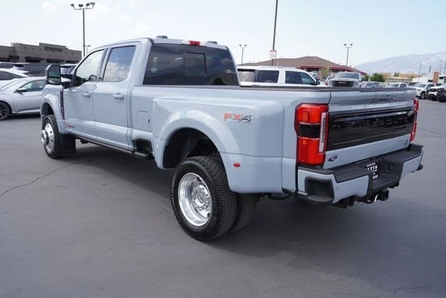 2025 Ford Super Duty 5th Gen - Image 8 of 21
