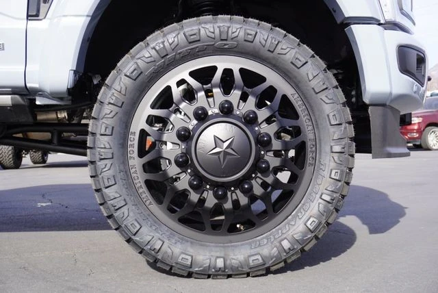2025 Ford Super Duty 5th Gen - Image 17 of 21