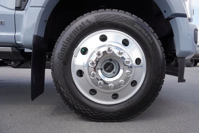 2025 Ford Super Duty 5th Gen - Image 17 of 21