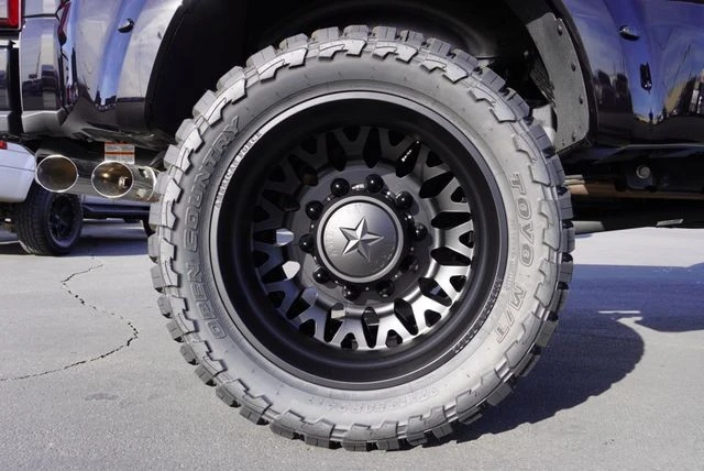 2025 Ford Super Duty 5th Gen - Image 18 of 21