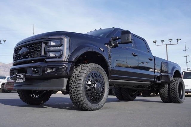 2025 Ford Super Duty 5th Gen - Image 6 of 21